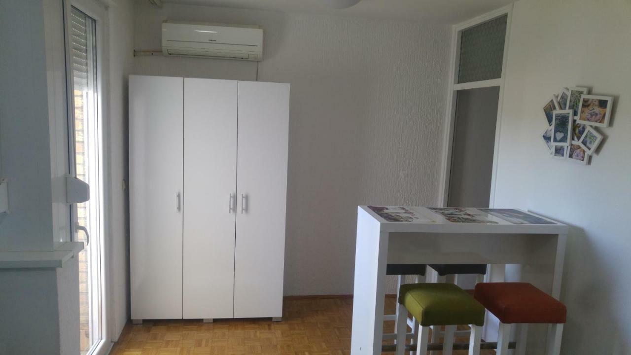 Apartment Pluvia Ossero Esterno foto